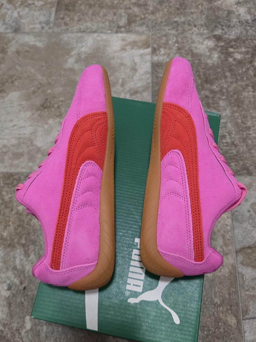 Puma Speedcat OG Sneakers / Women's Size US 7.5 - Picture 4 of 8